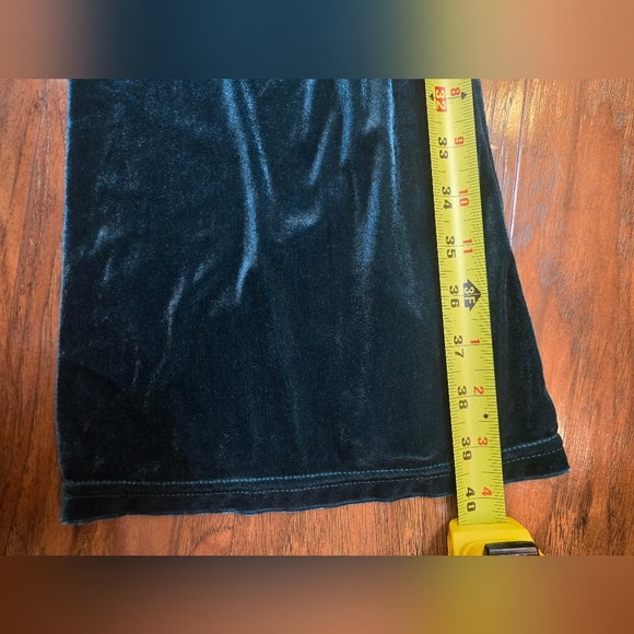American Eagle Teal Blue Velvet Flare Pull On Pants Size Medium - Picture 6 of 7